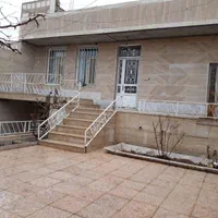 فروش خانه ویلایی ۲۳۰ متری ۳ خوابه