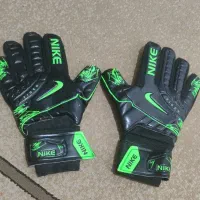 دستکش دروازبانی حرفه‌ای نایک سایز 10