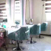 جذب نیرو در سالن زیبایی