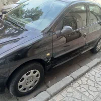 ماشین 206 sd v8