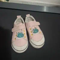 تعدادی لباس  دخترونه|کفش و لباس بچه|قوچان, |دیوار