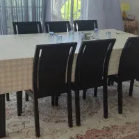 میز نهارخوری هشت نفره