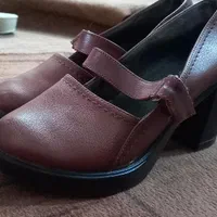 دو تا کفش سایز ۳۹