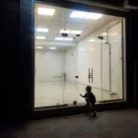مغازه-بر-40متری-روبروی-فرش-خرسندی