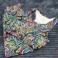 لباس ورزشی|لباس|ری, دیلمان|دیوار