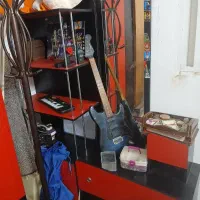 سرویس نوجوان تخت نوجوان ویک عدد ماشین شارژی