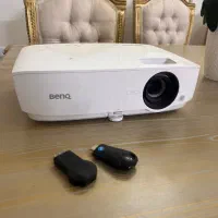 ویدئو پروژکتور بنکیو