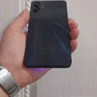 Samsung galaxy A06 با حافظه 64 گیگابایت