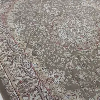 فرش ۹ متری ۷۰۰ شانه