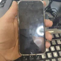 آیفون se2020 128