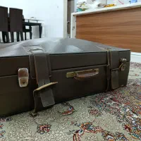 چمدان قدیمی عتیقه