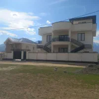 ۳۰۳ متر چهار دیواری و جواز ساخت آماده