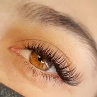 مدل برای مژه