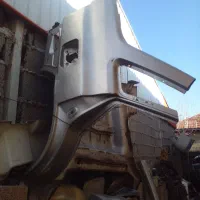 مقداری لوازم استوک ماشین ایرانی