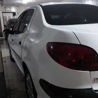 ۲۰۶ صندوقدار بدون رنگ کمکار