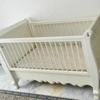 تخت نوزادی برند نی نی سالن