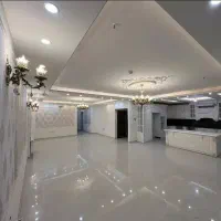 آپارتمان طبقه اول