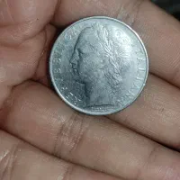 سکه قدیمی یاد بود