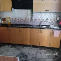 کابینت  آشپزخانه درحد نو همراه سینکوهود|آب‌چکان و نظم‌دهنده ظروف|سنندج, |دیوار