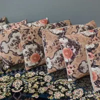 دو تا پشتی با شش تا بالشت|رختخواب، بالش، پتو|چهاردانگه (تهران), |دیوار