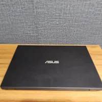 لپ تاپ حرفه ای ایسوس asus و تعدادی قطعات