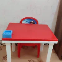 میز و صندلی کودک
