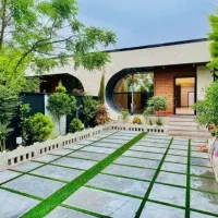کد00460فلت-200متری-نزدیک-دریاچه-حیاط-دار-شهرکی