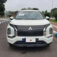 میتسوبیشی اوتلندر ۲۰۲۳ در حد صفر اصل ژاپن
