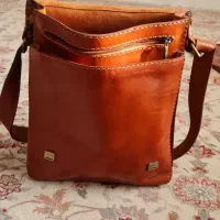 کیف چرمی دانشجویی|کیف، کفش، کمربند|تهران, مینای شمالی (مخبر)|دیوار