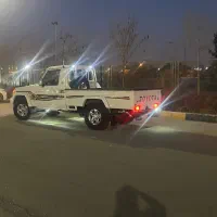 تویوتا وانت لندکروز