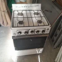 اجاق گاز فر دار تر تمیز و استفاده نشده