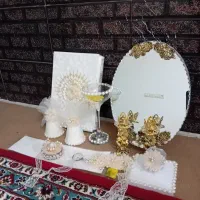 اینه شمعدان و وسایل نامزدی زیر قیمت بازار|آینه|بروجرد, |دیوار