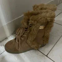 کفش بوت|کیف، کفش، کمربند|شهریار, شهریار|دیوار