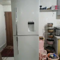 کمد لباس جاکفشی  یخچال فرش ۱۲متری۲ عدد