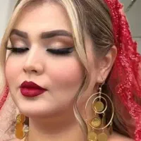 بامازیباتر شو تخفیف ویژه میکاپ شنیون باهم از ۸۰۰