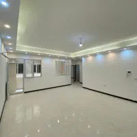 آپارتمان ۱۰۱ متری کلید نخورده