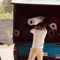 استخدام راننده نیسان قالیشویی