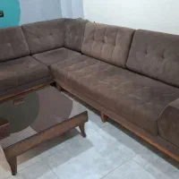مبل ال همراه با میز وسط