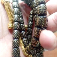 تسبیح عتیقه سندلوس