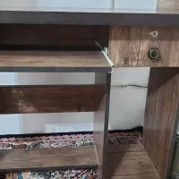 میز کامپیوتر