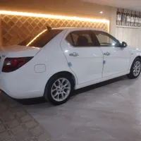 دنا پلاس 6 دنده توربو، مدل ۱۴۰۲