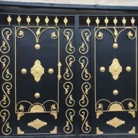 نقاشی ساختمان داخلی ونما،درب حیاط وچوب