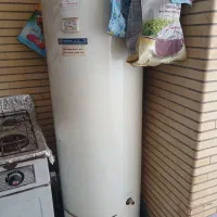 ابگرمکن مخزنی تمیز و سالم قیمت 3/۵۰۰تومان