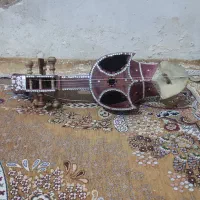 قیچک سروز بلوچی|سازهای سنتی|زاهدان, |دیوار