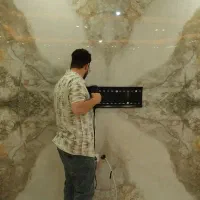 پایه دیواری.