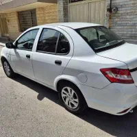 ساینا ۹۷|خودرو سواری و وانت|اصفهان, بهارستان (مخابرات)|دیوار