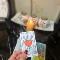 فال تاروت و قهوه و انرژی درمانی وباز کردن چاکراه