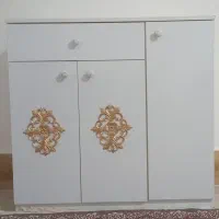 تعدادی لوازم بفروش میرسد