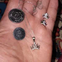 پلاک جواهر|جواهرات|رباط‌کریم, رباط‌کریم|دیوار