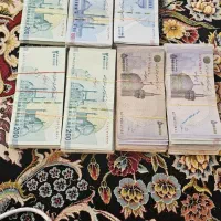 پول و اسکناس عیدی